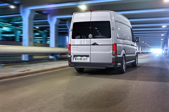 Volkswagen Crafter, le foto ufficiali