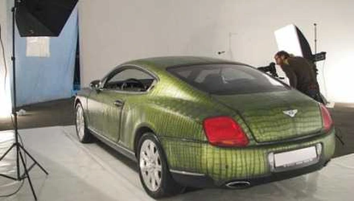 Dalla Russia, una Bentley... coccodrillo