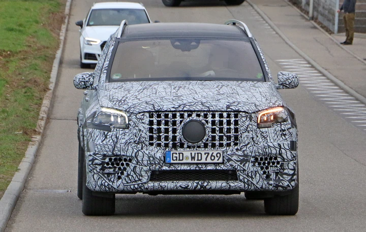 Mercedes-Benz GLS 63 AMG: nuove foto spia