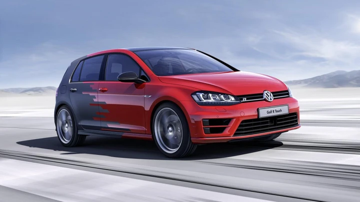 VW Golf R Touch