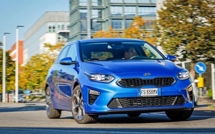 Nuova Kia Ceed 2019: primo contatto con la terza generazione