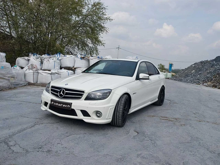 Mercedes C63 AMG Performance by McChip: tutta sostanza