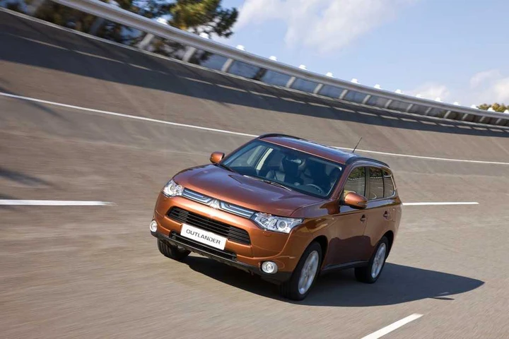 Mitsubishi Outlander 2013