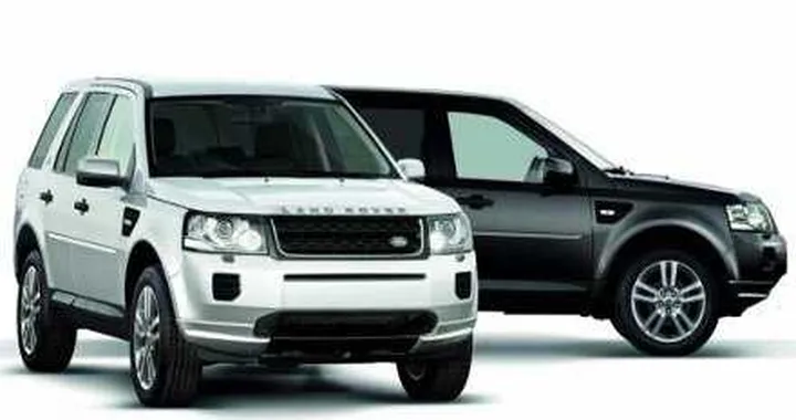Land Rover Freelander 2 Black & White