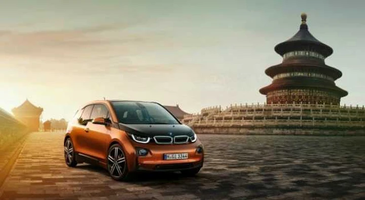 Bmw: un'elettrica fuel cell e 10 nuovi modelli nel futuro