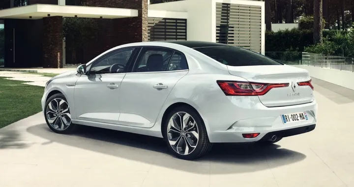 Renault Megane Sedan, nuova berlina globale