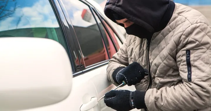 Furti d'auto e crisi produttiva, i problemi dell'Italia delle quattro ruote