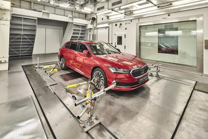 Skoda: inaugurato un centro di simulazione all'avanguardia a Mlada Boleslav