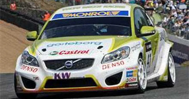Volvo ritorna nel WTCC con la C30 DRIVe