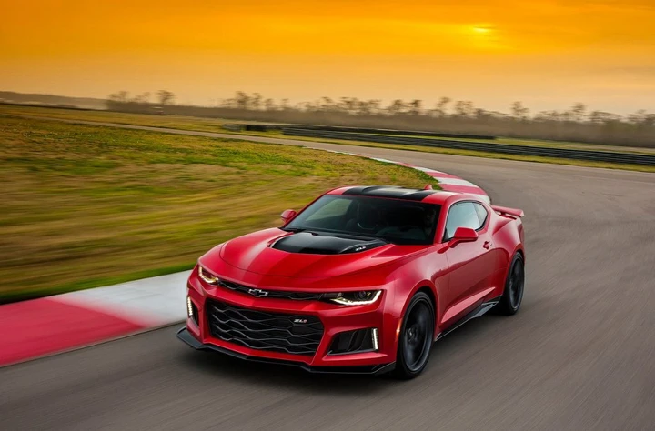 Chevrolet Camaro ZL1 2016: muscle car da 640 CV