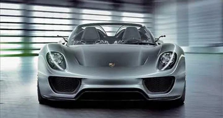 Porsche 918, 700 CV e 3 litri/100 km. Ma sarà vero?