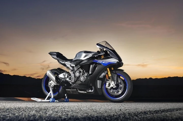 Yamaha: al via la prenotazione online per YZF-R1M