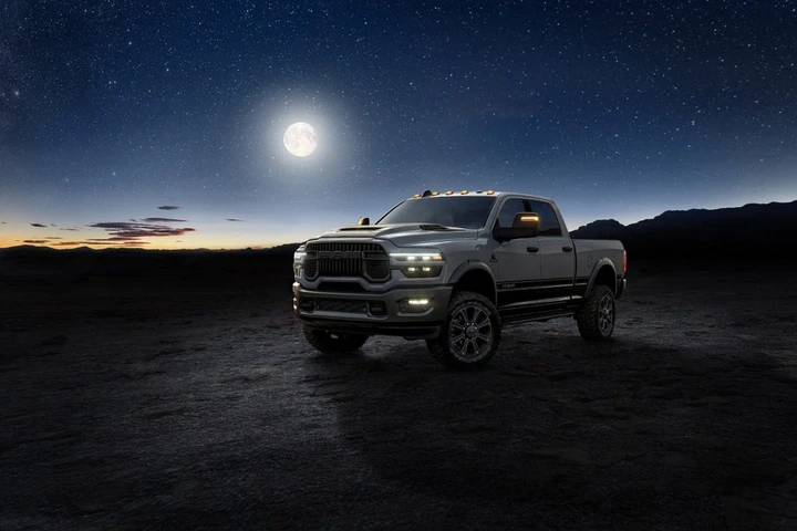 Ram lancia le Lunar Edition per 2500 Power Wagon e 2500 Rebel