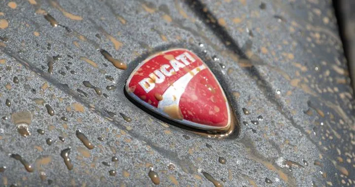 Ducati: un teaser anticipa una misteriosa novità