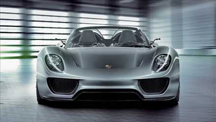 Porsche 918, 700 CV e 3 litri/100 km. Ma sarà vero?