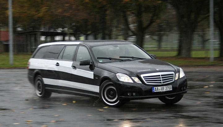 Mercedes Classe E XXL Wagon by Binz