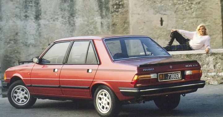 Peugeot 305: la paladina della sicurezza compie 40 anni
