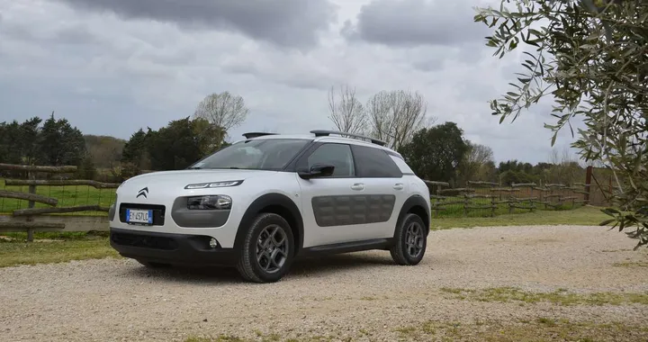 Citroen C4 Cactus 1.6 BlueHDi Shine: la prova su strada