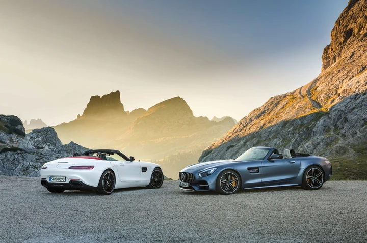 Mercedes-AMG GT Roadster e GT C MY 2017: immagini ufficiali
