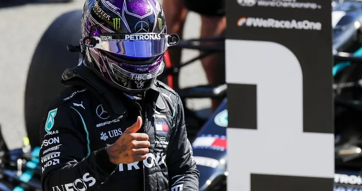 Formula 1: pole position di Hamilton a Monza e disastro Ferrari