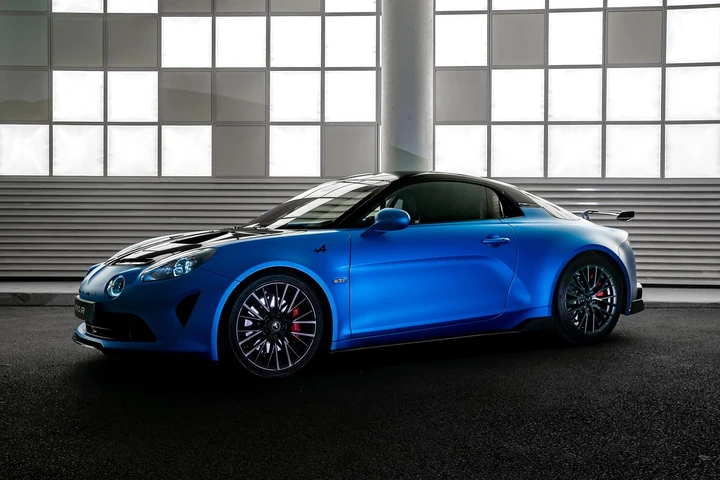 Alpine A110 2024