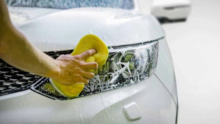 Vietato il lavaggio auto a causa della siccità: ecco dove