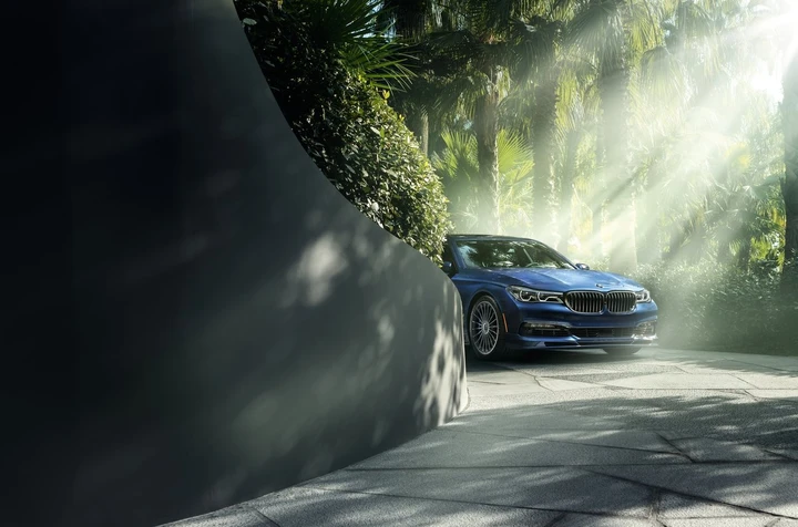 Alpina B7 xDrive: immagini ufficiali