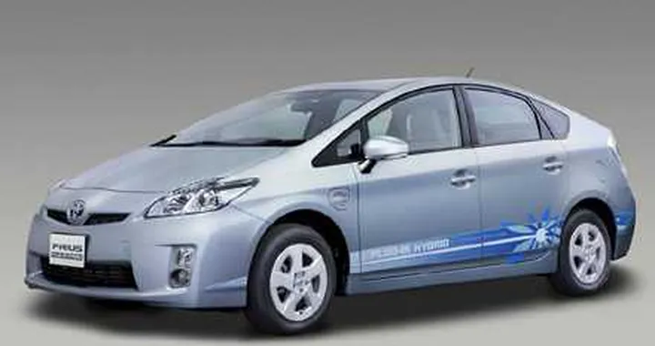 Toyota lancia la Prius Plug-In