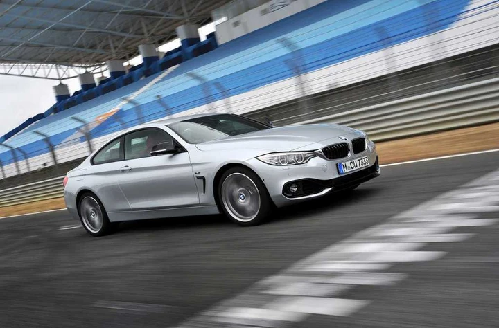 Nuova Bmw 435i Coupé: le immagini ufficiali