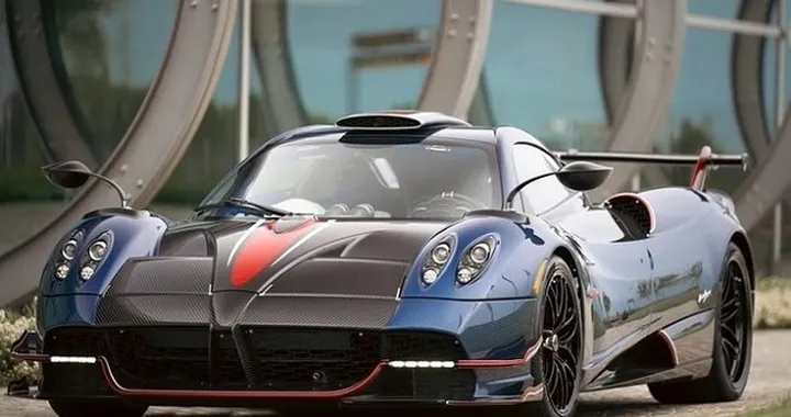 Pagani Huayra NC: 100 CV in più e 110 kg in meno