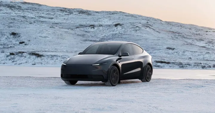 Tesla rilancia: Model Y da 657 km a meno di 47 mila euro