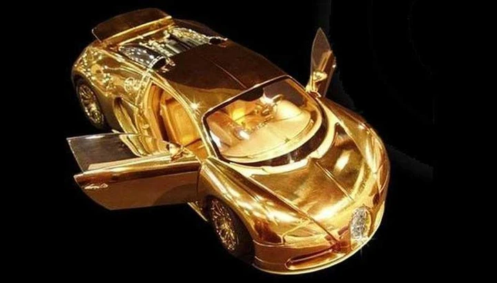 Bugatti Veyron: un giocattolo tutto d'oro