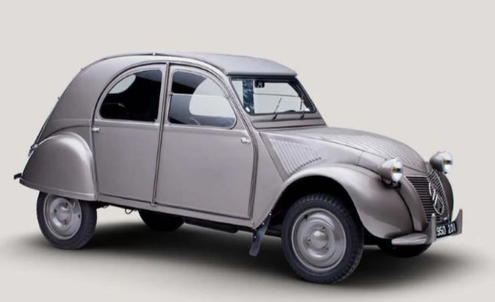 Citroen al Rétromobile 2019 con 30 modelli storici