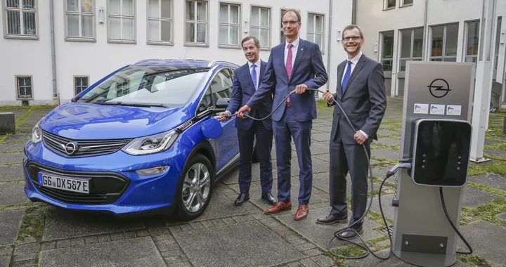 Opel: a Russelsheim investe sulla ricarica elettrica