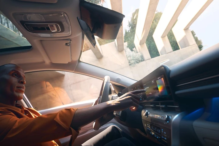 Nuova Hyundai Kona Electric: arriva a bordo Amazon Music