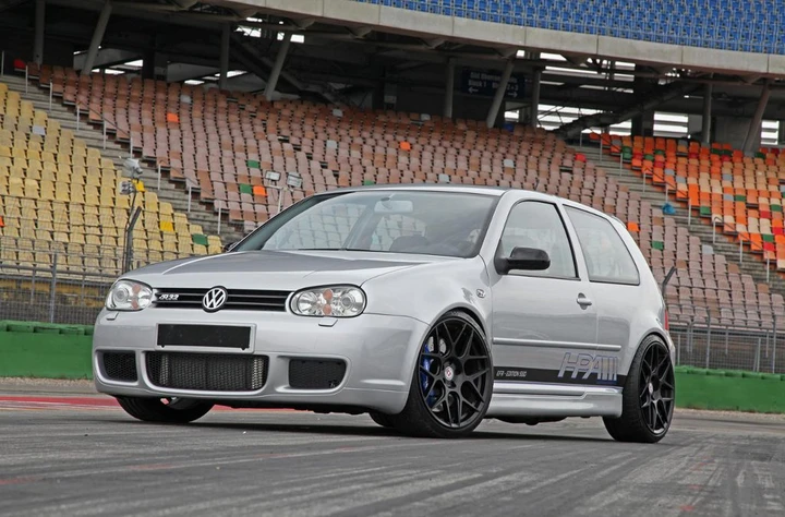 Volkswagen Golf R32 Mk4 by HPerformance