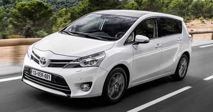 Toyota Verso 2013, nuove foto e dati ufficiali