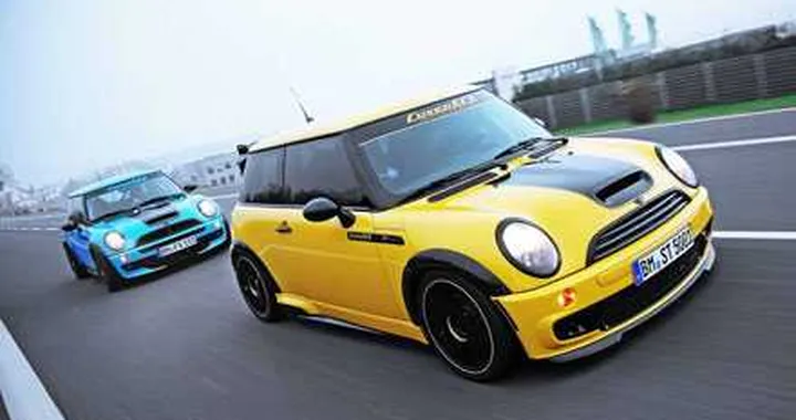 Mini Cooper S JWC R53 by CoverEFX