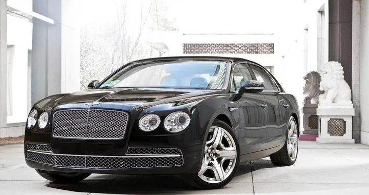 Bentley Flying Spur 2014: nuove immagini ufficiali