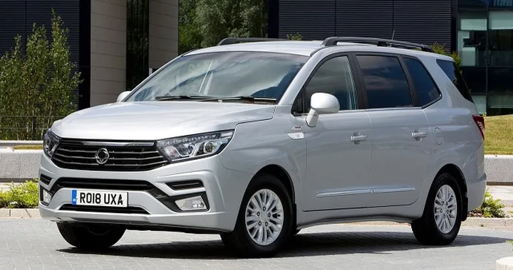 SsangYong Turismo 2018: il maxi monovolume si aggiorna