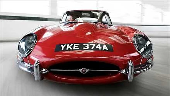 Mille Miglia 2011: Jaguar celebra la E-Type