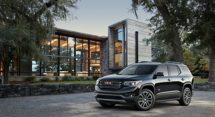 Nuova GMC Acadia al Salone di Detroit 2016