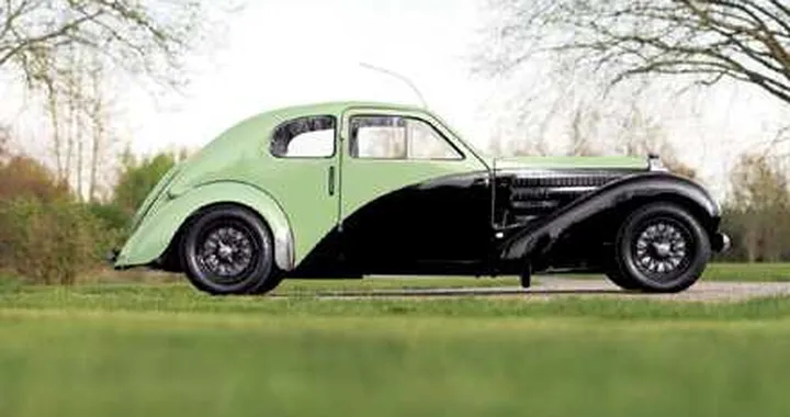 La 57C di Ettore Bugatti all'asta a Pebble Beach