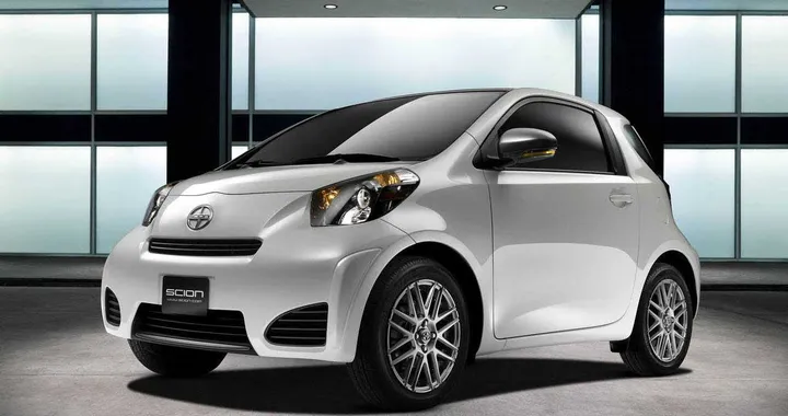Scion iQ