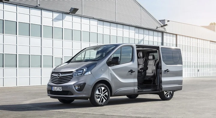 Opel Vivaro Tourer e Combi+: multivan ancora più versatili