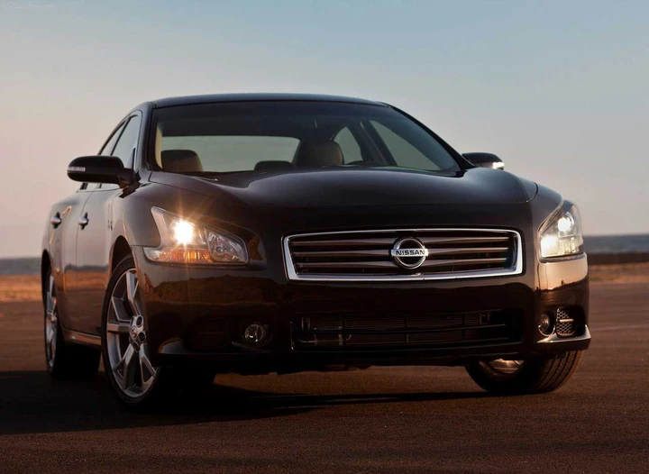 Nissan Maxima 2012