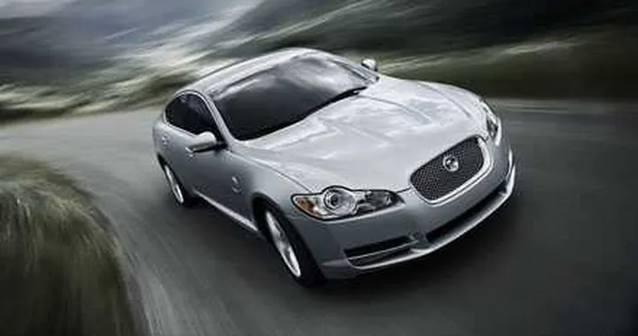 Un nuovo diesel per la Jaguar XF