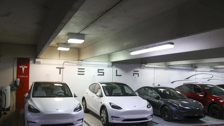 Tesla sbarca in Arabia Saudita: nuove opportunità per il mercato elettrico