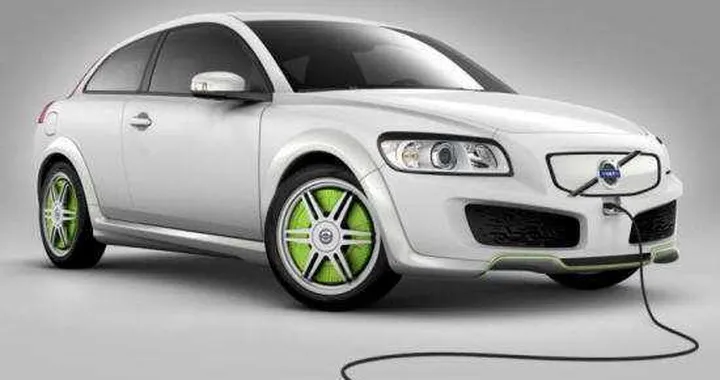 Volvo C30 elettrica: arriverà già in autunno