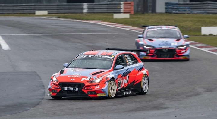 Hyundai al Nurburgring: vittoria di categoria in vista della 24 Ore